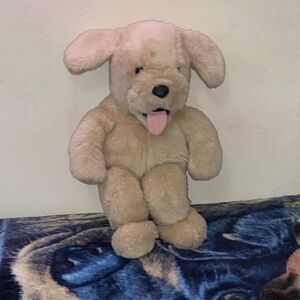 10/$50 Vintage Adorable Plush Dog Toy in Cream